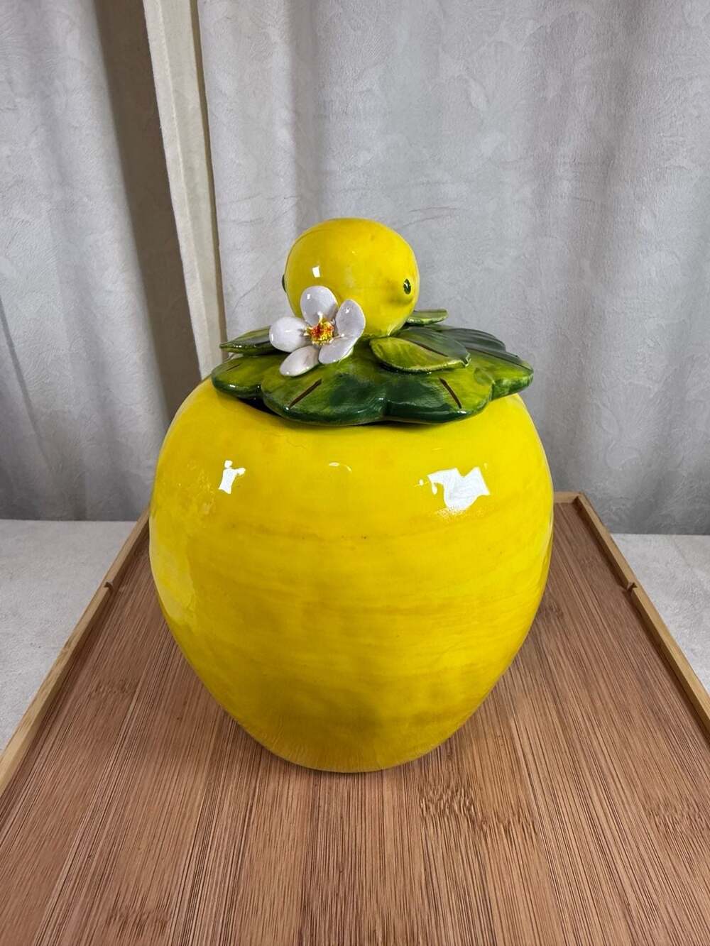 MADE ITALY ORGIA Art Handmade Lemon Shaped Cookie Jar Decorat, The Stand Alone